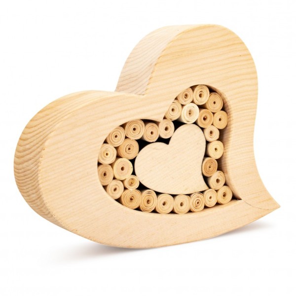 Herz aus Kiefernholz mit Rollen 14 cm