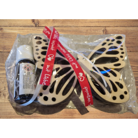 Coffret papillon bois + Huile Essentielle pin cembro 10 ml