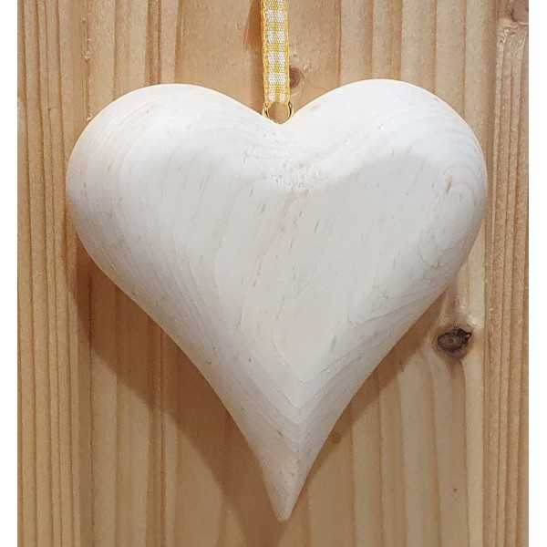 Pine heart to hang