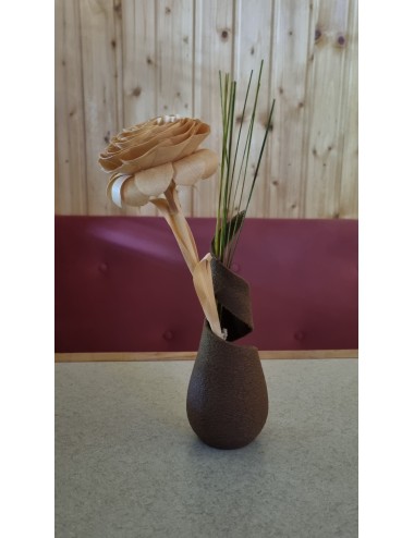 Vase en Pin Arolle avec Rose Éternelle - Élégance Naturelle