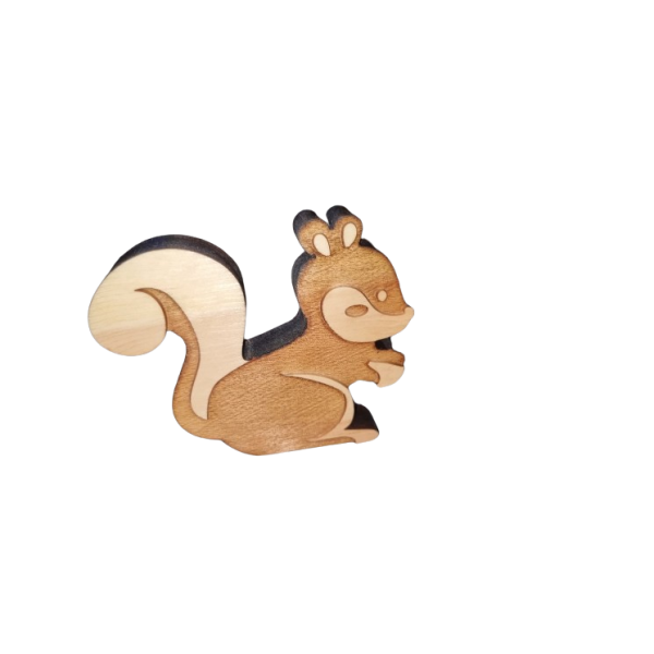 Écureuil bois pin arolle petit modèle – Sculpture artisanale décorative