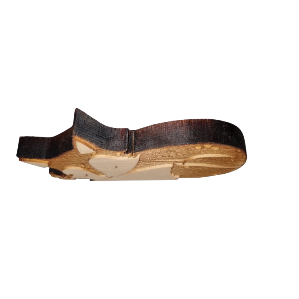 Renard en bois de pin arolle petit modèle – Sculpture artisanale alpine