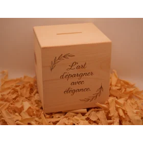 Tirelire artisanale pin d’arolle – Épargner avec élégance | 10×10,5 cm