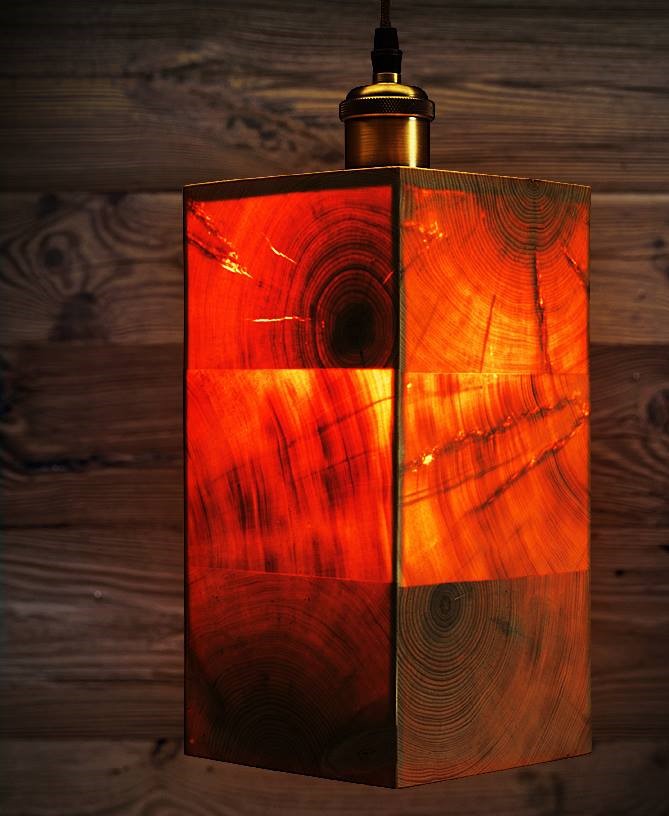 Lampe artisanale Pin d'arolle