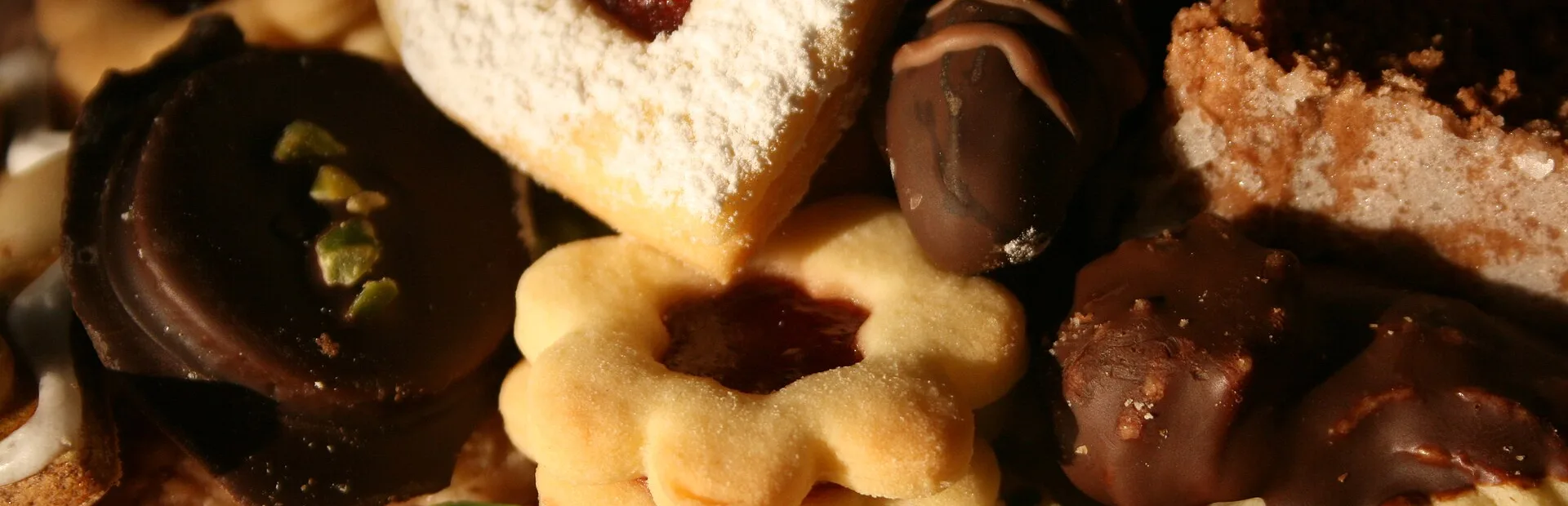 Les douceurs de Noël du Tyrol : du Zelten aux Linzer Augen